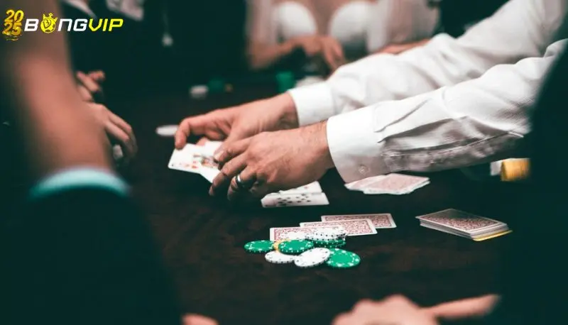 Giới thiệu tổng quan sơ lược về game bài tiến lên uy tín