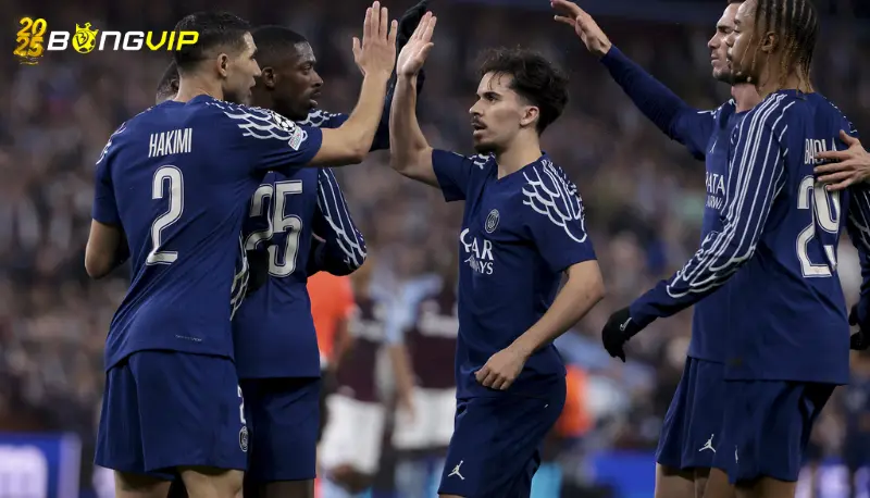 PSG lần thứ hai liên tiếp vào bán kết Champions League