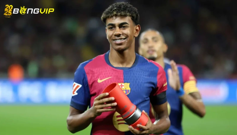 So sánh giữa Yamal, Mbappe và Dembele