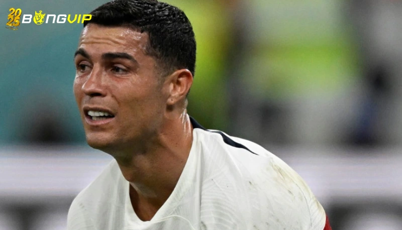 Ronaldo khóc nức nở trong ngày Bồ Đào Nha vô địch Nations League Đồng đội nói gì về Ronaldo?