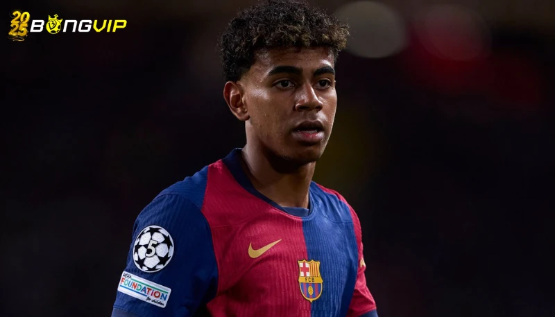 Từ La Masia đến Camp Nou: Hành trình thần tốc